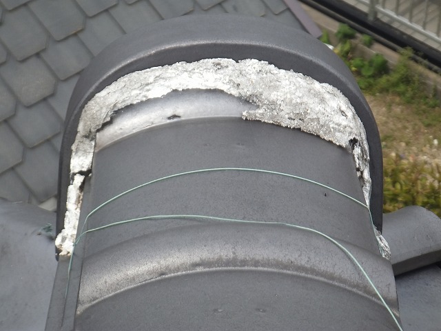 鬼牧漆喰の経年劣化が進行